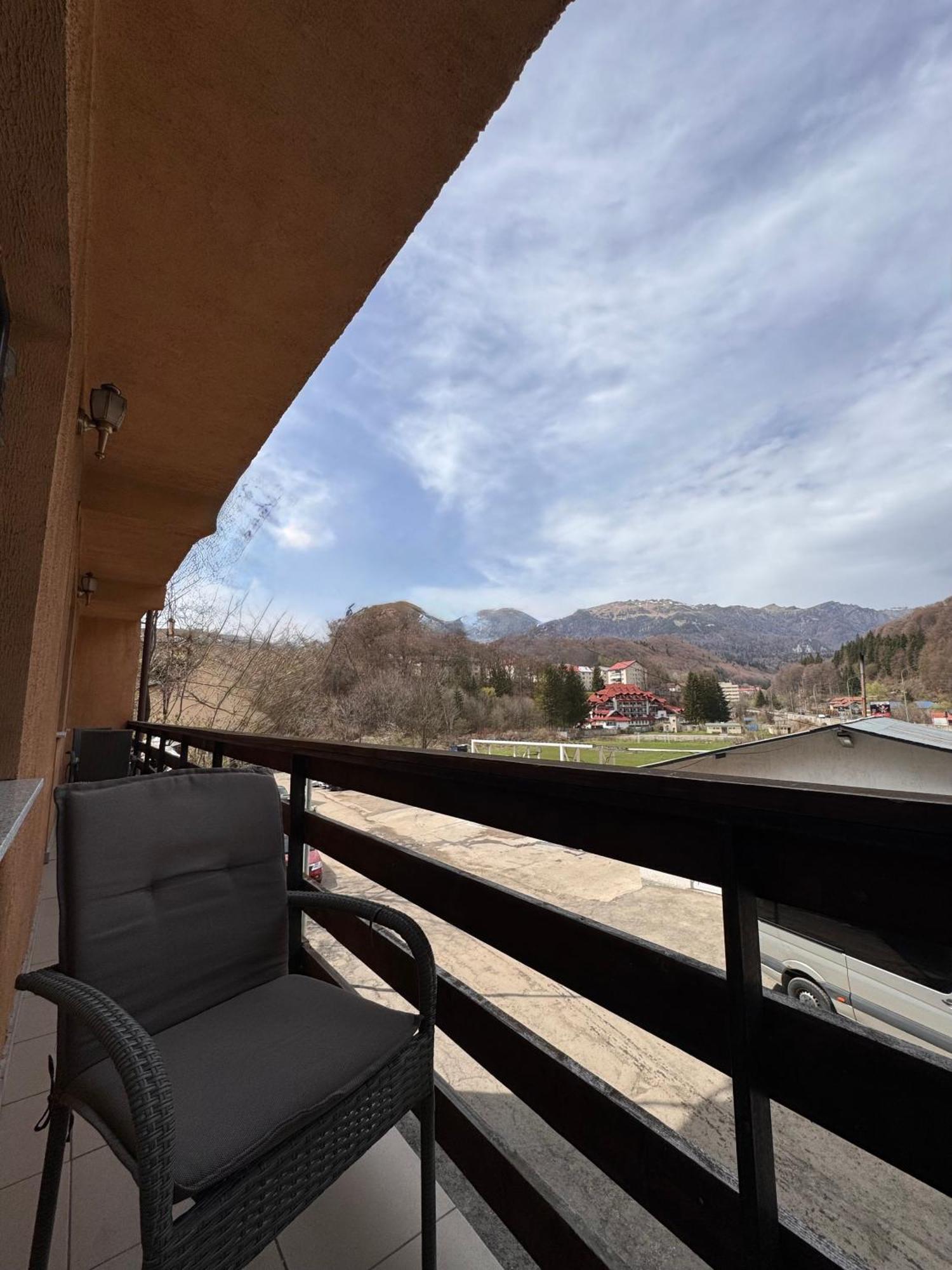 Greg Rooms Sinaia Luaran gambar
