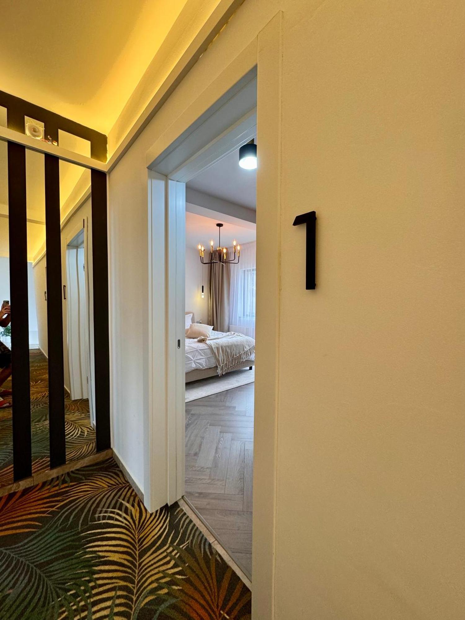 Greg Rooms Sinaia Luaran gambar